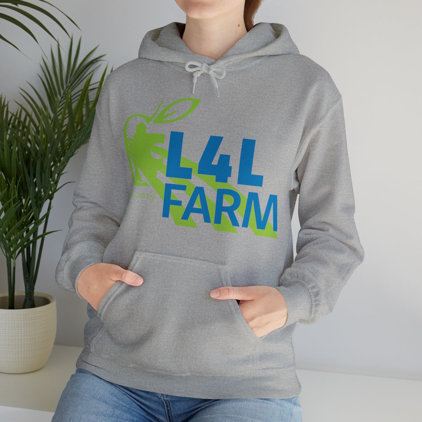 L4L Farm Unisex Heavy Blend™ Hooded Sweatshirt