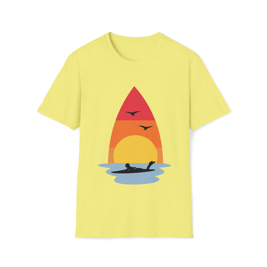 Surf sunset Graphic Tee Unisex Softstyle T-Shirt